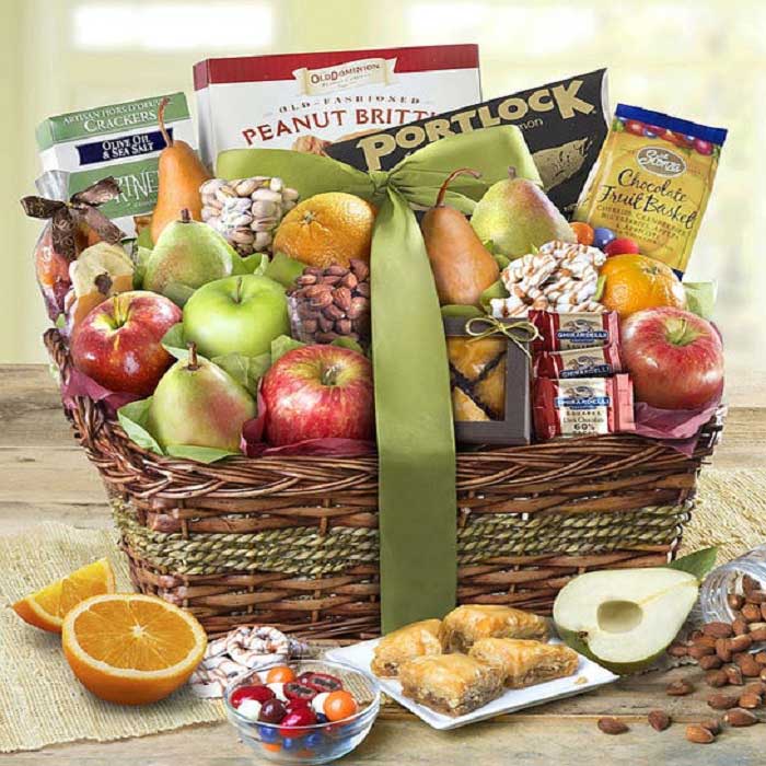 Kosher Fruit & Sweets Gift Basket - Deshbideshe