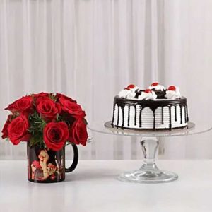 Red Roses Picture Mug Truffle Cake
