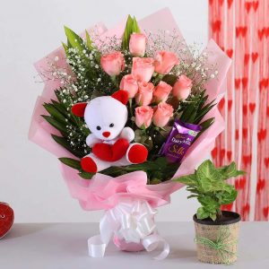 Special Bouquet With Syngonium Plant Teddy