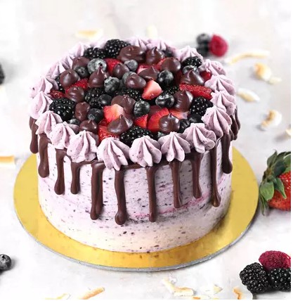 Delicious Chocolate Berry Cake- Half Kg