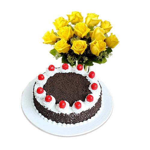 Black-Forest-with-Yellow-Roses